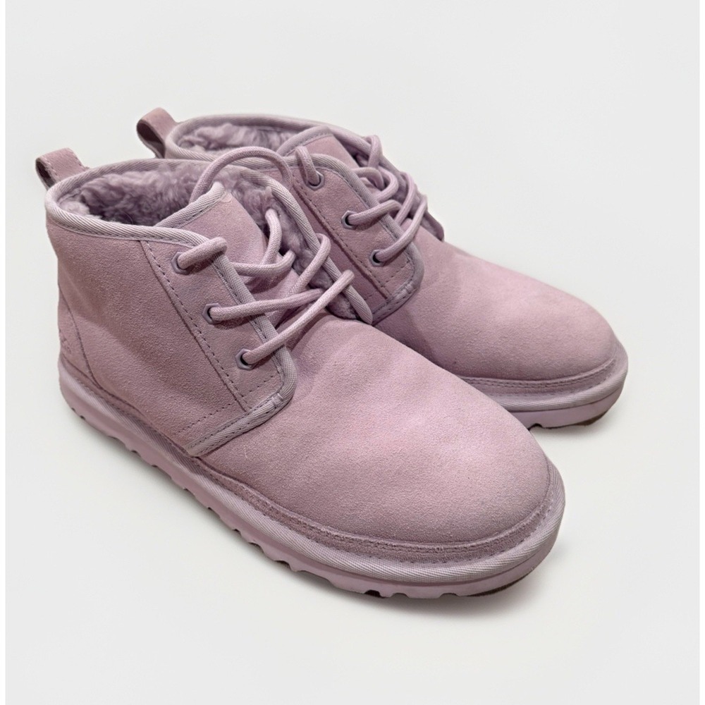 UGG Neumel Boots Size 8 Lavender Fog Purple Suede Chukka Shearling 1094269